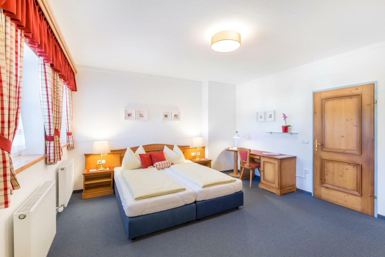 Hotel Garni Noeserlgut Линц Экстерьер фото