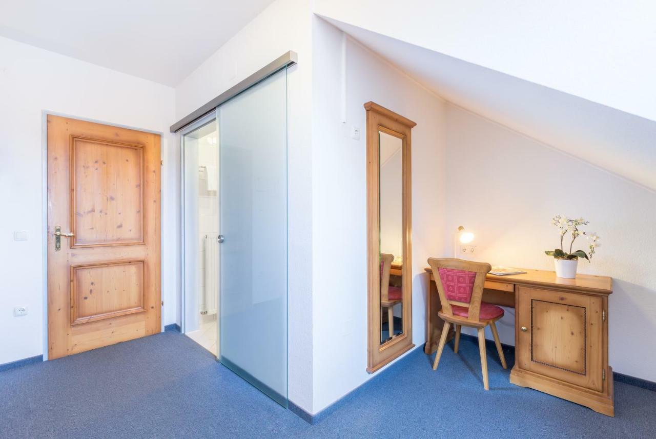 Hotel Garni Noeserlgut Линц Экстерьер фото